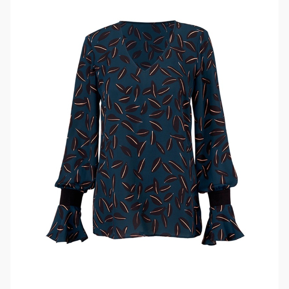 Cabi Shadow Leaf Blouse, NWOT, Size Large